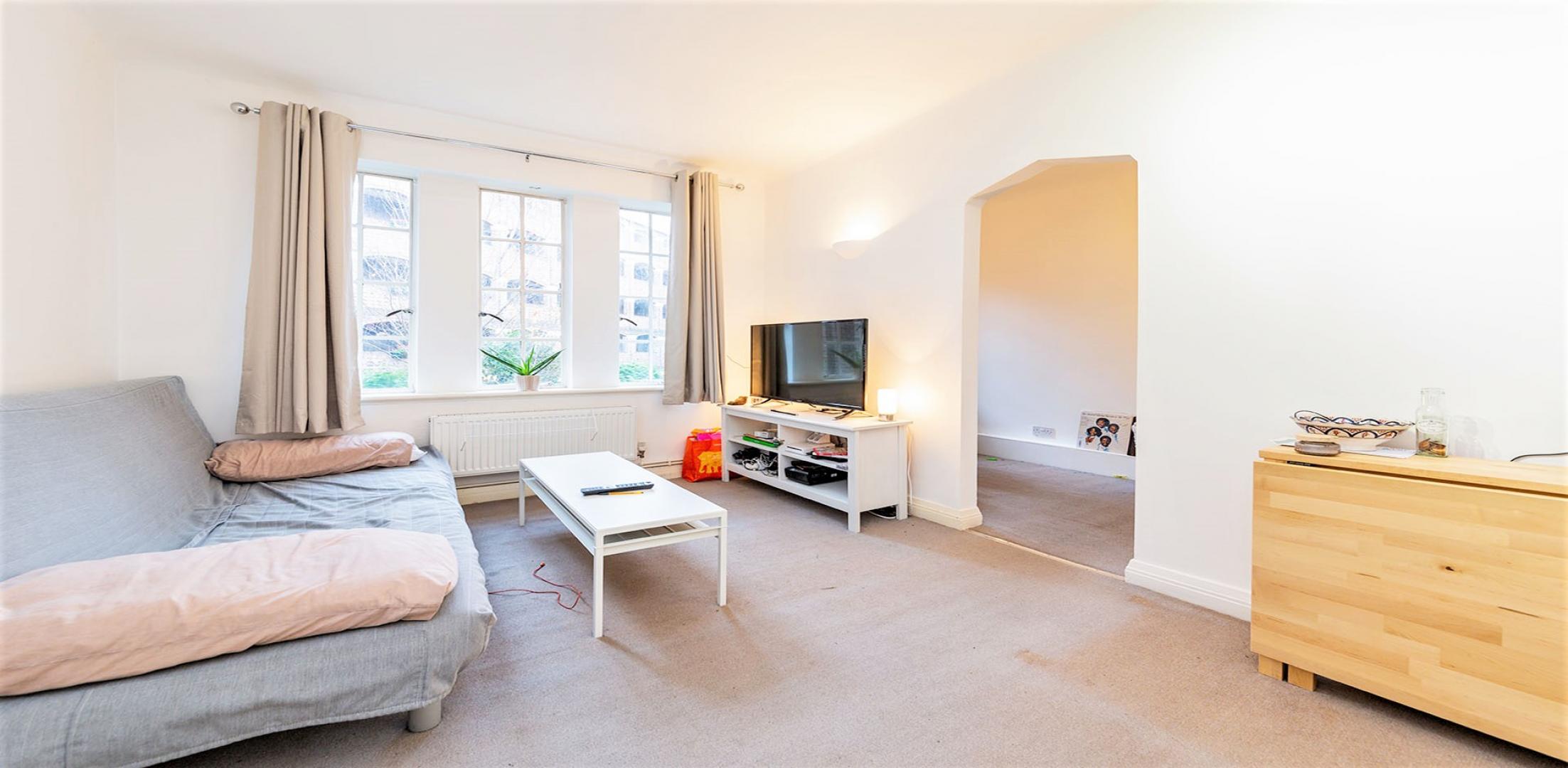 			HEATING and HOT WATER INCLUDED, 1 Bedroom, 1 bath, 1 reception Apartment			 Mortimer Crescent , MAIDA VALE/ST JOHNS WOOD